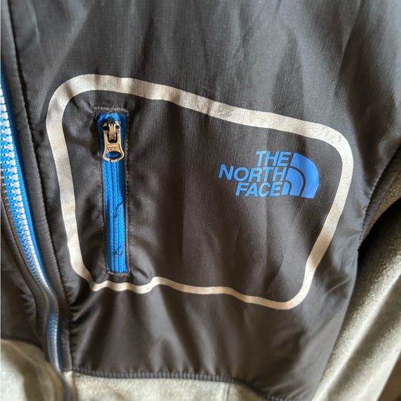 Boys size large Fall/Spring coat - Picture 2 of 4